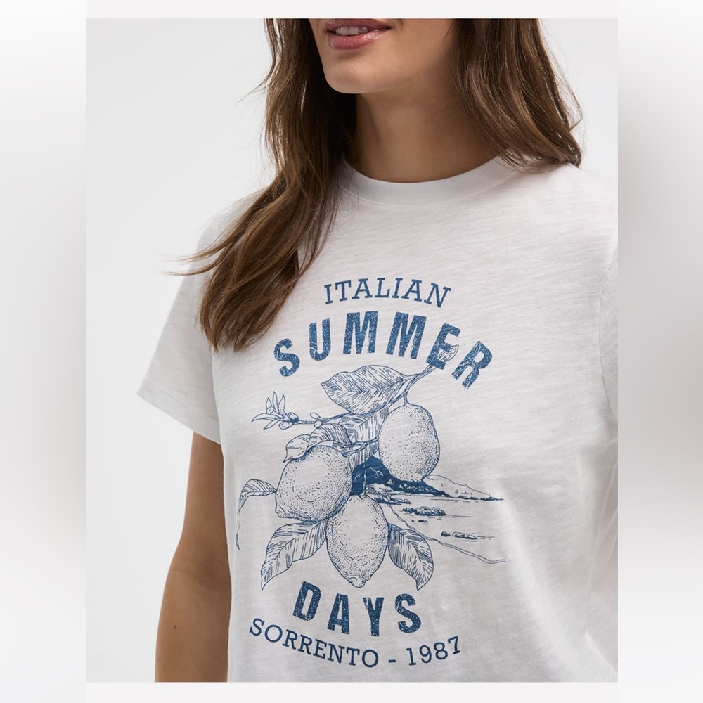 REITMANS White T-Shirt “Italian summer” - like new